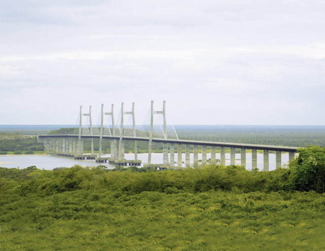 Мост через реку Ориноко Гидроизоляция опор и полотна моста. Применяемые материалы Xypex Concentrate (63 000 м.кв.).